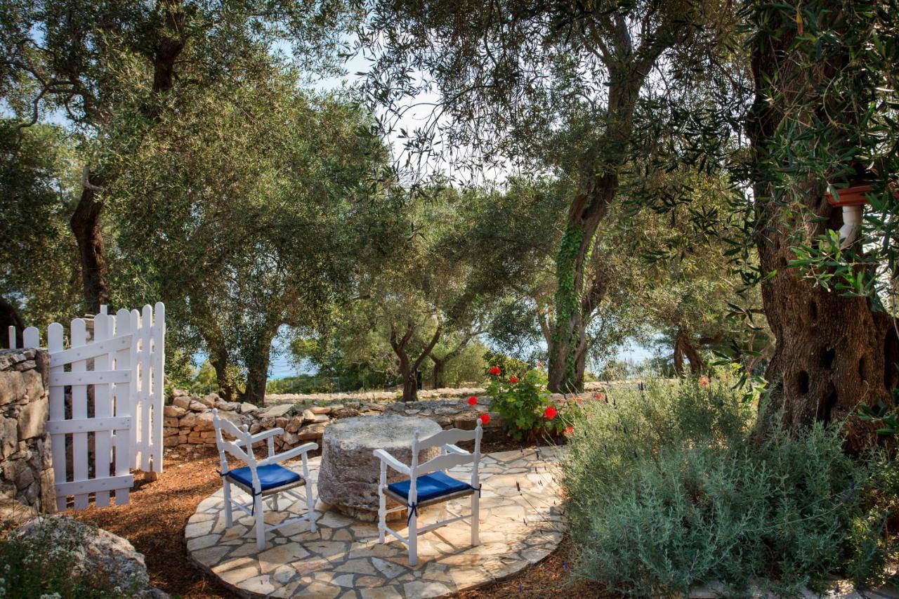 Glyfada Beach Villas Longós Екстериор снимка